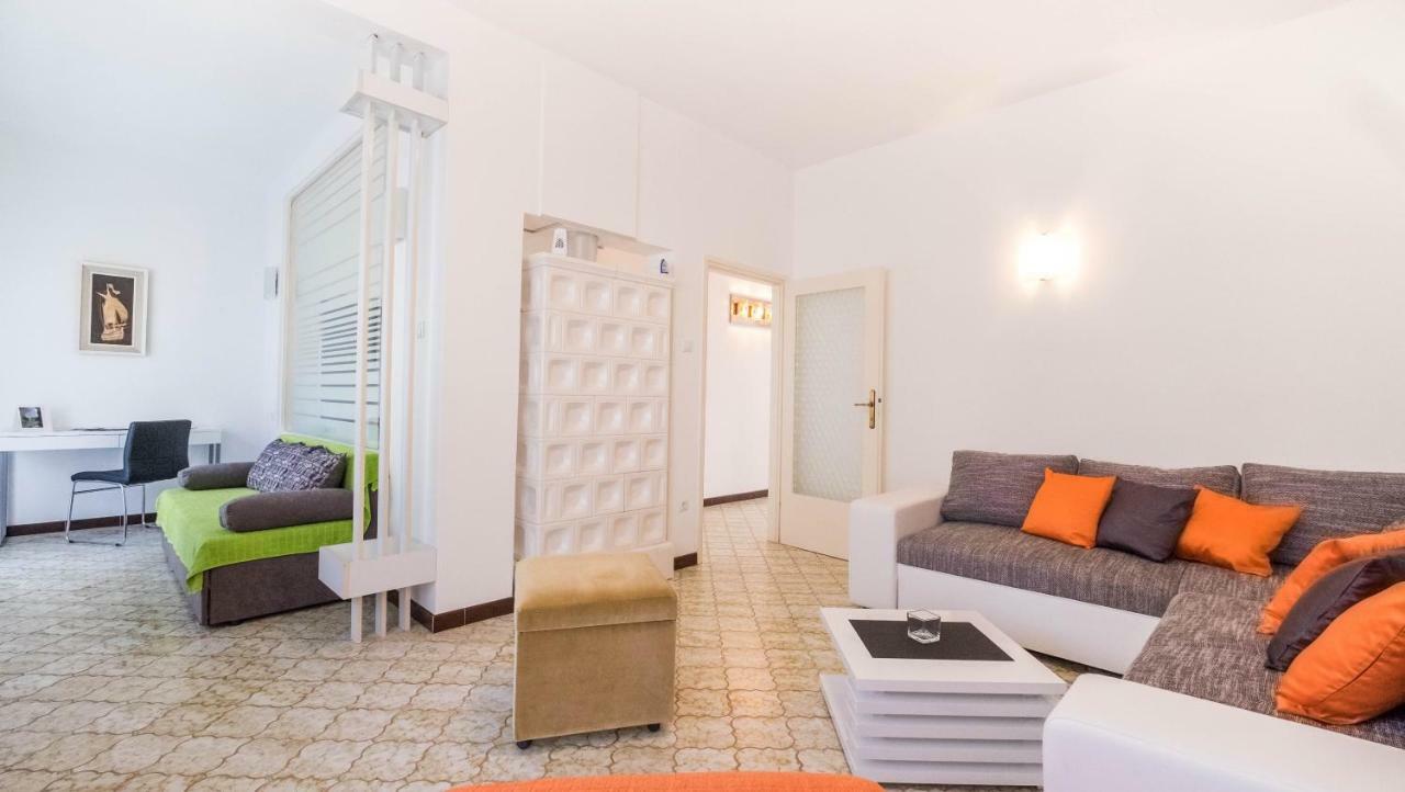 Apartment Ema Medulin Exteriér fotografie